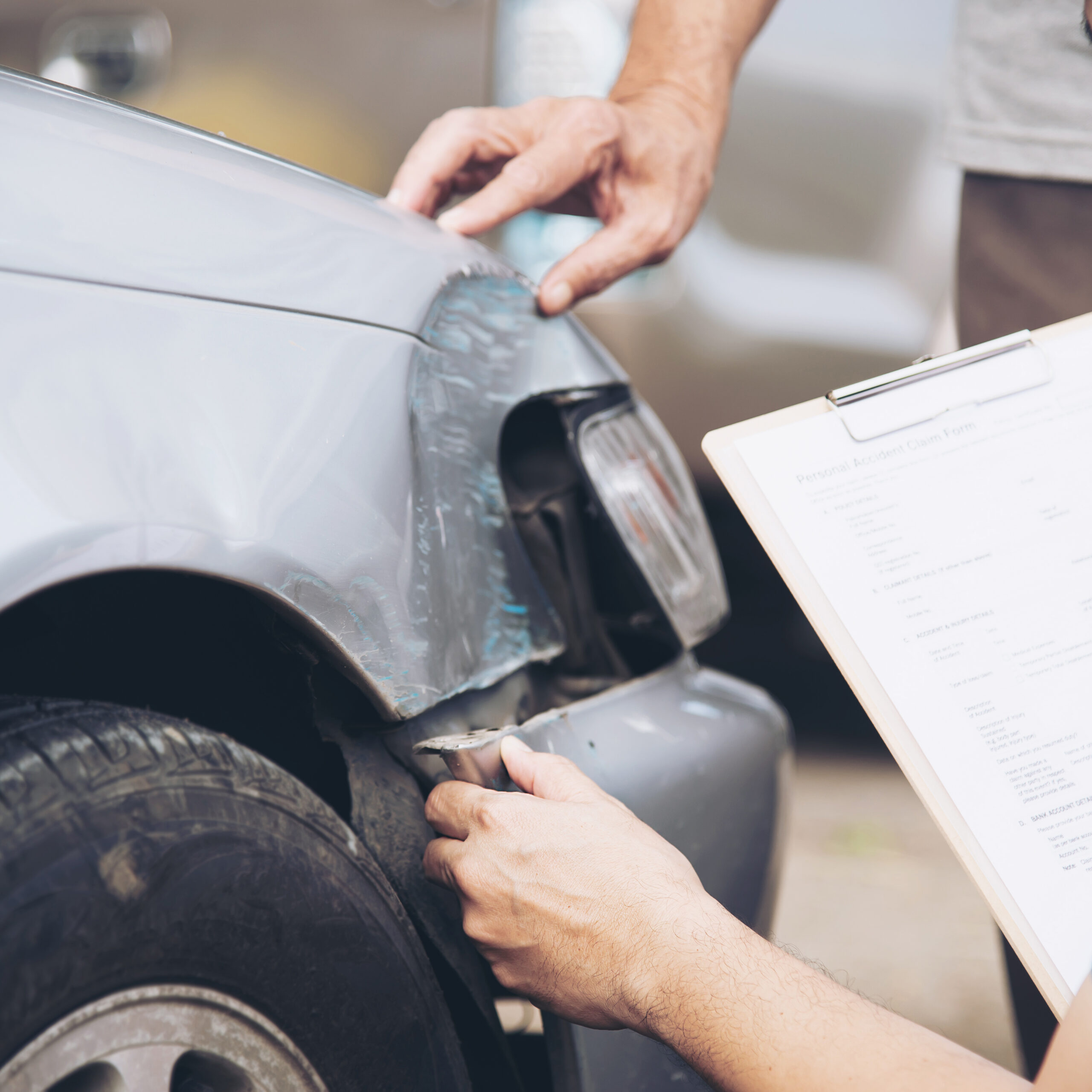 insurance-agent-working-site-car-accident-claim-process-people-car-insurance-claim